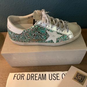 Golden Goose Superstar Classics Size 39